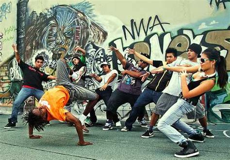 DANÇA: HIP HOP(CULTURA E MOVIMENTOS .